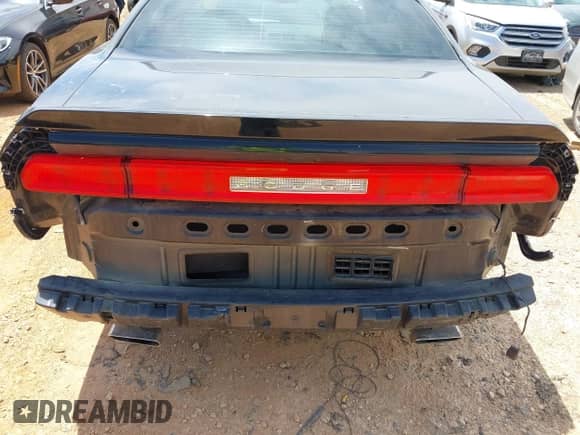 2014 Dodge Challenger R/T с VIN 2C3CDYBT0EH115289, выставлен на аукционе IAAI как лот 42060234 с пробегом 103 309 миль миль и . История ставок и продаж доступна на DreamBid. Изображение 6.