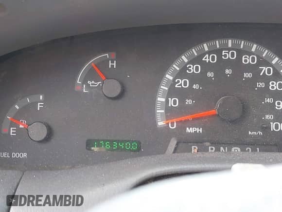 2003 Ford F-150 XL with VIN 2FTRF17223CB13318, listed as a IAAI auction lot 42970078 with 176,340 mi miles and . Bid and sale history available at DreamBid. Image 7.