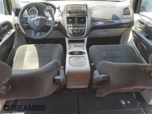 2012 Dodge Grand Caravan SXT with VIN 2C4RDGCG5CR224162, listed as a Copart auction lot 60378565 with 105,746 mi miles and Clean title. Bid and sale history available at DreamBid. Image 8.