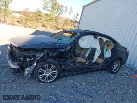2009 Hyundai Genesis with VIN KMHGC46F49U044819, listed as a IAAI auction lot 40772396 with Not provided miles and . Bid and sale history available at DreamBid. Image 13.