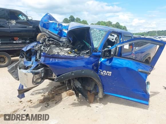 2019 Ram 1500 Tradesman with VIN 1C6RR6FG0KS712690, listed as a IAAI auction lot 42227307 with Not provided miles and . Bid and sale history available at DreamBid. Image 2.