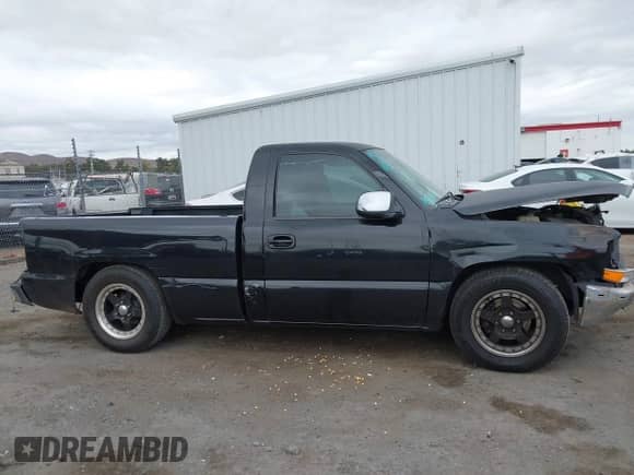 1999 Chevrolet Silverado 1500 LS with VIN 1GCEC14T6XZ118695, listed as a IAAI auction lot 43337880 with 235,407 mi miles and . Bid and sale history available at DreamBid. Image 14.