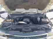 2005 Chevrolet Silverado 2500HD LS с VIN 1GCHC23U95F823664, выставлен на аукционе IAAI как лот 42732954 с пробегом 368 151 миль миль и . История ставок и продаж доступна на DreamBid. Изображение 10.