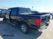 2020 Ford F-150 XL z VIN 1FTEW1E43LKF46211, wystawiony jako IAAI lot #43146730 z przebiegiem 113 762 mil mil oraz . Historia ofert i sprzedaży dostępna na DreamBid. Obrazek 3.