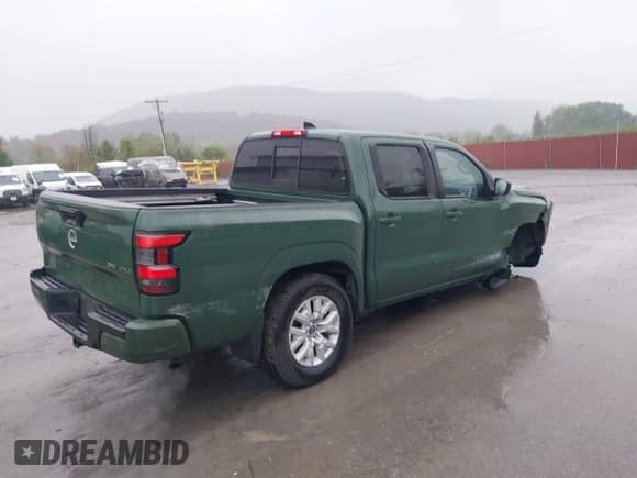 2022 Nissan Frontier SV with VIN 1N6ED1EK1NN678399, listed as a IAAI auction lot 43307252 with 30,929 mi miles and . Bid and sale history available at DreamBid. Image 4.