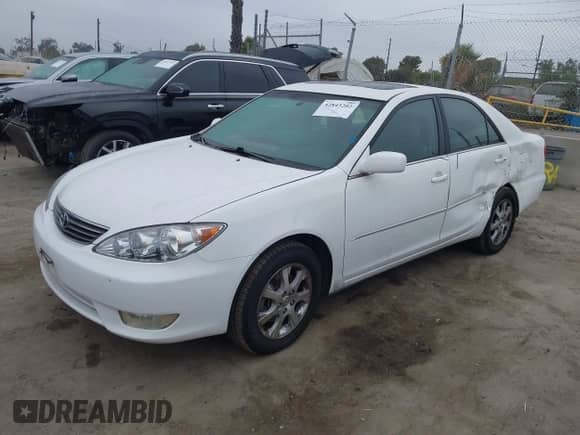 2005 Toyota Camry LE with VIN 4T1BF32K35U608730, listed as a IAAI auction lot 42843202 with 155,011 mi miles and . Bid and sale history available at DreamBid. Image 2.