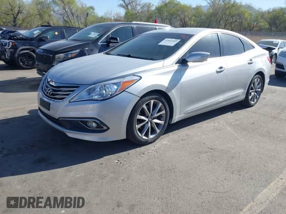 2015 Hyundai Azera с VIN KMHFG4JG0FA453994, выставлен на аукционе IAAI как лот 42002922 с пробегом 102 094 миль миль и . История ставок и продаж доступна на DreamBid. Изображение 2.
