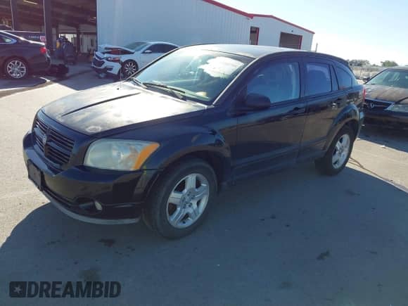 2007 Dodge Caliber SXT с VIN 1B3HB48B67D557011, выставлен на аукционе IAAI как лот 43268788 с пробегом 152 371 миль миль и . История ставок и продаж доступна на DreamBid. Изображение 2.