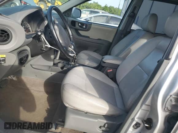 2005 Hyundai Santa Fe GLS с VIN KM8SC13E95U964136, выставлен на аукционе Copart как лот 59693805 с пробегом 124 086 миль миль и Списание • Salvage title. История ставок и продаж доступна на DreamBid. Изображение 7.