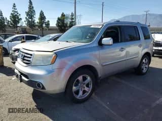 2015 Honda Pilot EX-L with VIN 5FNYF3H73FB002176, listed as a Copart auction lot 71832925 with 138,504 mi miles and Salvage title. Bid and sale history available at DreamBid. Image 1.