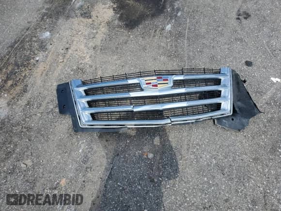 2015 Cadillac Escalade ESV Premium с VIN 1GYS3TKJ0FR531222, выставлен на аукционе Copart как лот 64176985 с пробегом 72 622 миль миль и Списание • Salvage title. История ставок и продаж доступна на DreamBid. Изображение 13.