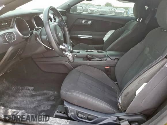 2021 Ford Mustang GT с VIN 1FA6P8CF9M5156508, выставлен на аукционе Copart как лот 83847785 с пробегом 11 154 миль миль и Списание • Salvage title. История ставок и продаж доступна на DreamBid. Изображение 7.