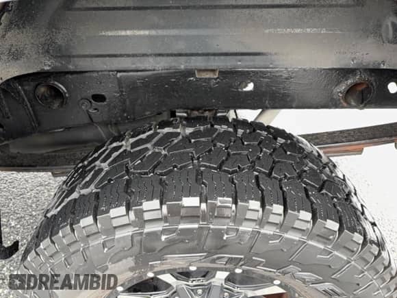 2005 Chevrolet Silverado 1500 Z71 с VIN 2GCEK13T351262862, выставлен на аукционе Copart как лот 86544805 с пробегом 209 017 миль миль и Чистый • Clean title. История ставок и продаж доступна на DreamBid. Изображение 12.