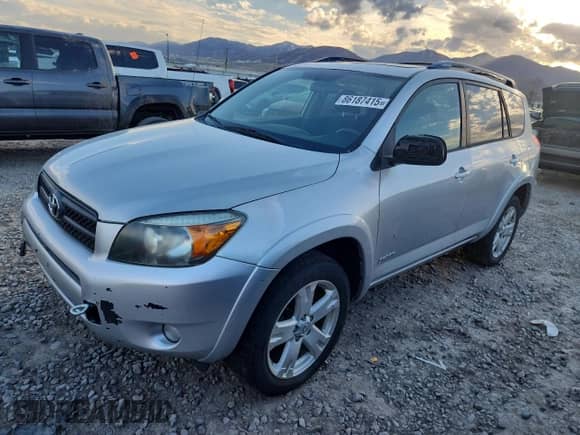2006 Toyota RAV4 Sport with VIN JTMBD32V266010591, listed as a Copart auction lot 86187415 with 121,111 mi miles and Clean title. Bid and sale history available at DreamBid. Image 1.