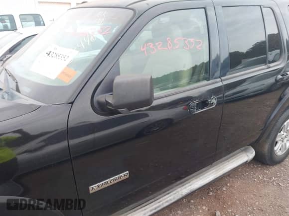2007 Ford Explorer XLT с VIN 1FMEU63E47UB08446, выставлен на аукционе IAAI как лот 43285352 с пробегом 218 781 миль миль и . История ставок и продаж доступна на DreamBid. Изображение 6.