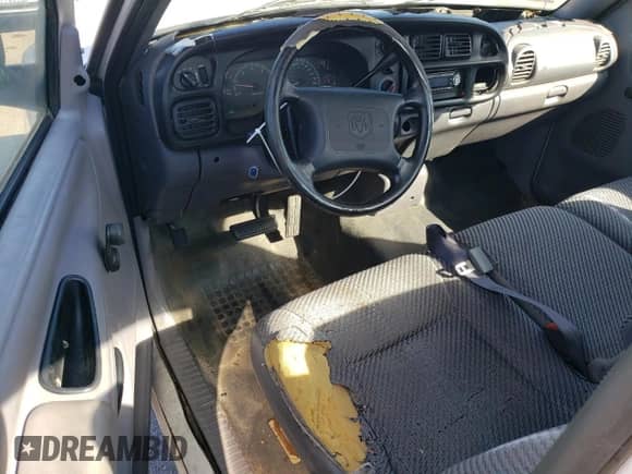 2000 Dodge 2500 with VIN 3B7KC26Z6YM231298, listed as a Copart auction lot 86166324 with 192,134 mi miles and Clean title. Bid and sale history available at DreamBid. Image 8.