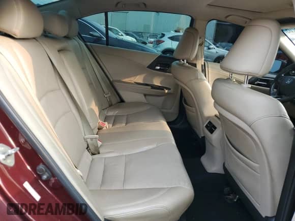 2013 Honda Accord EX-L z VIN 1HGCR2F86DA029659, wystawiony jako Copart lot #71179205 z przebiegiem 174 384 mil mil oraz Szkoda całkowita • Salvage title. Historia ofert i sprzedaży dostępna na DreamBid. Obrazek 10.