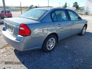 2008 Chevrolet Malibu Classic LS 1FL с VIN 1G1ZS58F68F123603, выставлен на аукционе IAAI как лот 43407603 с пробегом 180 000 миль миль и . История ставок и продаж доступна на DreamBid. Изображение 4.