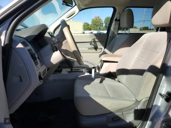 2011 Ford Escape XLT with VIN 1FMCU9D73BKC53202, listed as a Copart auction lot 86856095 with 111,475 mi miles and Salvage title. Bid and sale history available at DreamBid. Image 7.