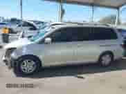 2005 Honda Odyssey EX с VIN 5FNRL38495B416810, выставлен на аукционе IAAI как лот 43412581 с пробегом 282 714 миль миль и . История ставок и продаж доступна на DreamBid. Изображение 15.