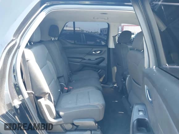 2020 Chevrolet Traverse LS с VIN 1GNERFKW3LJ280034, выставлен на аукционе IAAI как лот 42923882 с пробегом 75 896 миль миль и . История ставок и продаж доступна на DreamBid. Изображение 8.