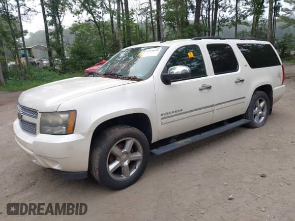 2011 Chevrolet Suburban LTZ с VIN 1GNSKKE32BR303904, выставлен на аукционе IAAI как лот 42976038 с пробегом 269 751 миль миль и . История ставок и продаж доступна на DreamBid. Изображение 2.