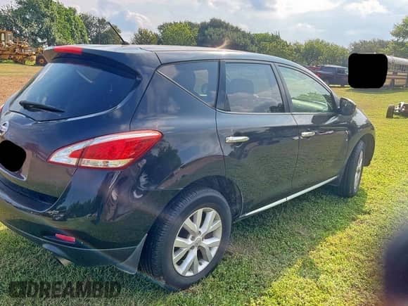 2013 Nissan Murano SV with VIN JN8AZ1MU1DW205718, listed as a Copart auction lot 81040255 with 152,478 mi miles and Clean title. Bid and sale history available at DreamBid. Image 4.