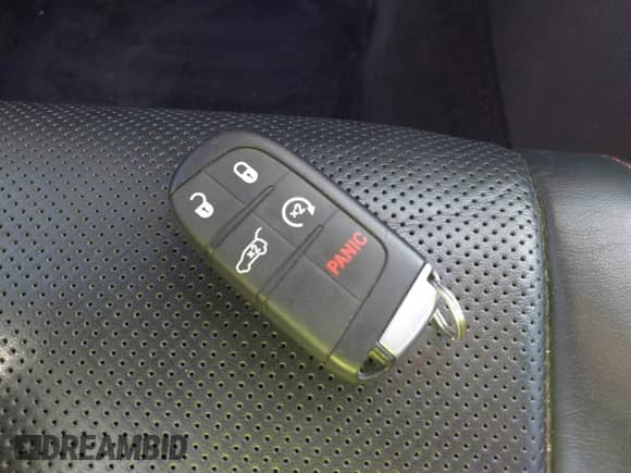 2016 Dodge Durango R/T z VIN 1C4SDJCT7GC481608, wystawiony jako IAAI lot #43265926 z przebiegiem 89 700 mil mil oraz . Historia ofert i sprzedaży dostępna na DreamBid. Obrazek 11.