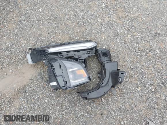 2025 Chevrolet Equinox AWD LT z VIN 3GNAXPEG7SL224801, wystawiony jako IAAI lot #43538041 z przebiegiem 15 237 mil mil oraz . Historia ofert i sprzedaży dostępna na DreamBid. Obrazek 12.