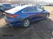 2019 Hyundai Sonata Sport z VIN 5NPE34AFXKH792154, wystawiony jako IAAI lot #41328069 z przebiegiem 68 504 mil mil oraz . Historia ofert i sprzedaży dostępna na DreamBid. Obrazek 4.