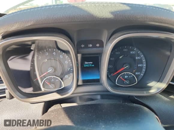 2016 Chevrolet Malibu LTZ with VIN 1G11E5SA0GF168939, listed as a Copart auction lot 82291985 with 204,279 mi miles and Clean title. Bid and sale history available at DreamBid. Image 9.