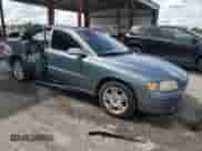 2005 Volvo S60 с VIN YV1RS592752474469, выставлен на аукционе Copart как лот 70924455 с пробегом 124 230 миль миль и Списание • Salvage title. История ставок и продаж доступна на DreamBid. Изображение 4.