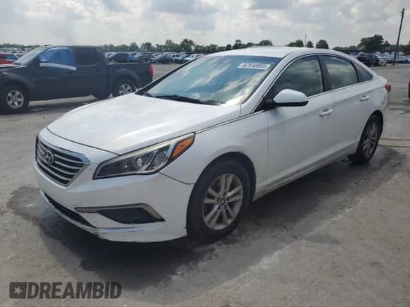 2016 Hyundai Sonata SE с VIN 5NPE24AF7GH420104, выставлен на аукционе Copart как лот 62540805 с пробегом 204 544 миль миль и Списание • Salvage title. История ставок и продаж доступна на DreamBid. Изображение 1.