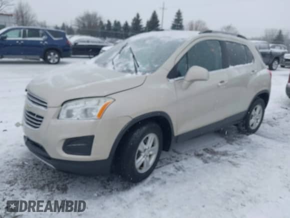 2016 Chevrolet Trax LT z VIN 3GNCJPSB4GL127243, wystawiony jako IAAI lot #41315207 z przebiegiem 110 638 mil mil oraz . Historia ofert i sprzedaży dostępna na DreamBid. Obrazek 17.