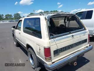 1989 Chevrolet Blazer с VIN 1GNCS18Z7K8189161, выставлен на аукционе IAAI как лот 42336621 с пробегом 23 187 миль миль и . История ставок и продаж доступна на DreamBid. Изображение 3.