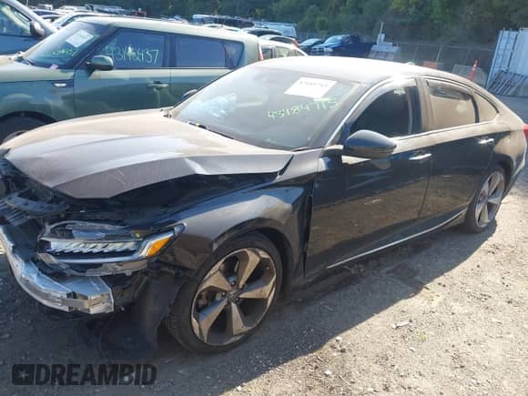 2020 Honda Accord Touring с VIN 1HGCV2F98LA030511, выставлен на аукционе IAAI как лот 43184715 с пробегом 89 951 миль миль и . История ставок и продаж доступна на DreamBid. Изображение 14.