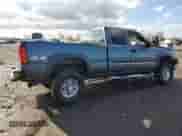 2007 Chevrolet Silverado 2500HD LT1 with VIN 1GCHK29D17E142904, listed as a Copart auction lot 82322354 with Not provided miles and Salvage title. Bid and sale history available at DreamBid. Image 3.