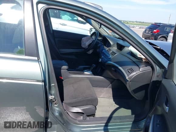 2010 Honda Accord EX с VIN 1HGCP3F76AA025190, выставлен на аукционе IAAI как лот 42740772 с пробегом 106 649 миль миль и . История ставок и продаж доступна на DreamBid. Изображение 5.