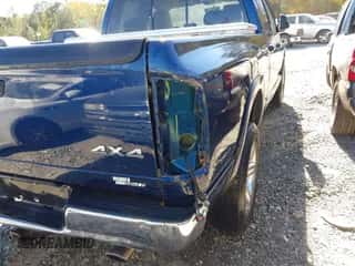 2008 Dodge 1500 Laramie z VIN 1D3HU18228J183983, wystawiony jako IAAI lot #43466299 z przebiegiem 151 591 mil mil oraz . Historia ofert i sprzedaży dostępna na DreamBid. Obrazek 6.