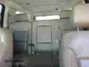 2015 Chevrolet Suburban LT z VIN 1GNSCJKC8FR516177, wystawiony jako Copart lot #63685545 z przebiegiem 162 846 mil mil oraz Szkoda całkowita • Salvage title. Historia ofert i sprzedaży dostępna na DreamBid. Obrazek 10.