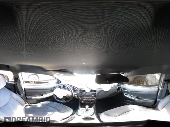 2014 Chrysler 200 LX с VIN 1C3CCBAB8EN237320, выставлен на аукционе IAAI как лот 43551760 с пробегом 130 648 миль миль и . История ставок и продаж доступна на DreamBid. Изображение 18.