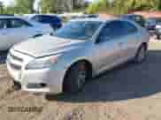 2013 Chevrolet Malibu LT с VIN 1G11C5SA4DF153796, выставлен на аукционе IAAI как лот 43444588 с пробегом 145 458 миль миль и . История ставок и продаж доступна на DreamBid. Изображение 2.