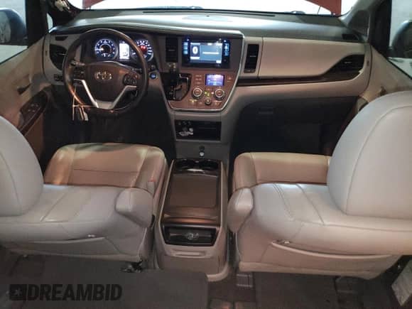 2015 Toyota Sienna XLE with VIN 5TDYK3DC8FS669402, listed as a Copart auction lot 71993775 with 187,428 mi miles and Salvage title. Bid and sale history available at DreamBid. Image 8.