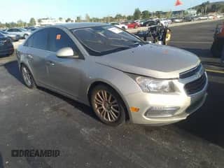 2015 Chevrolet Cruze ECO с VIN 1G1PH5SB6F7135995, выставлен на аукционе IAAI как лот 36389192 с пробегом 127 571 миль миль и . История ставок и продаж доступна на DreamBid. Изображение 1.
