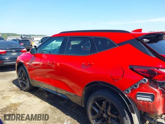 2021 Chevrolet Blazer RS с VIN 3GNKBKRS3MS566873, выставлен на аукционе IAAI как лот 42682983 с пробегом 86 068 миль миль и . История ставок и продаж доступна на DreamBid. Изображение 15.