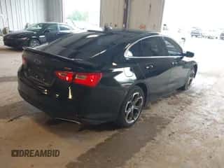 2019 Chevrolet Malibu RS z VIN 1G1ZG5ST3KF189887, wystawiony jako IAAI lot #43101032 z przebiegiem 85 152 mil mil oraz . Historia ofert i sprzedaży dostępna na DreamBid. Obrazek 4.