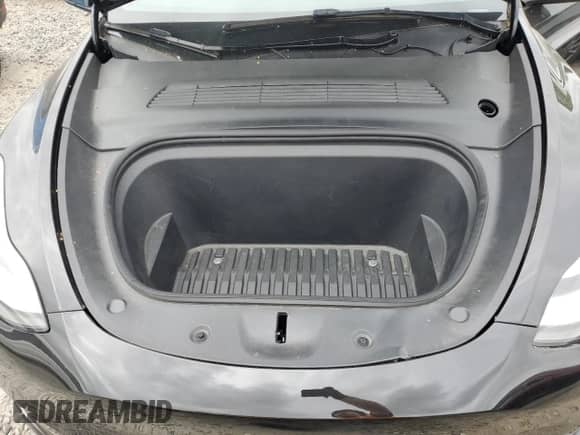 2021 Tesla Model Y Long Range с VIN 5YJYGDEE2MF243763, выставлен на аукционе Copart как лот 54941665 с пробегом 39 516 миль миль и Чистый • Clean title. История ставок и продаж доступна на DreamBid. Изображение 11.