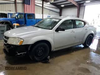 2010 Dodge Avenger SXT с VIN 1B3CC4FB2AN108064, выставлен на аукционе Copart как лот 84740645 с пробегом 126 735 миль миль и Списание • Salvage title. История ставок и продаж доступна на DreamBid. Изображение 1.