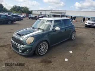 2012 MINI Hardtop S с VIN WMWSV3C52CTY29509, выставлен на аукционе Copart как лот 80474425 с пробегом 157 573 миль миль и Списание • Salvage title. История ставок и продаж доступна на DreamBid. Изображение 1.