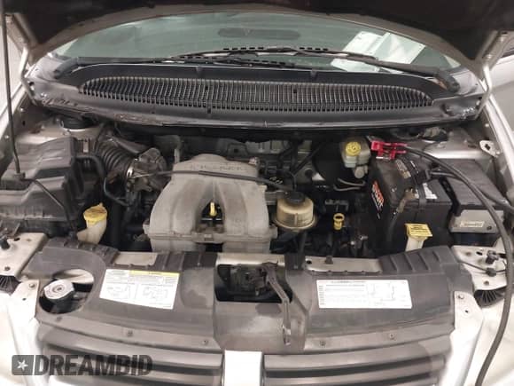 2005 Dodge Caravan SE with VIN 1D4GP25B85B346506, listed as a IAAI auction lot 42761350 with 137,830 mi miles and . Bid and sale history available at DreamBid. Image 10.